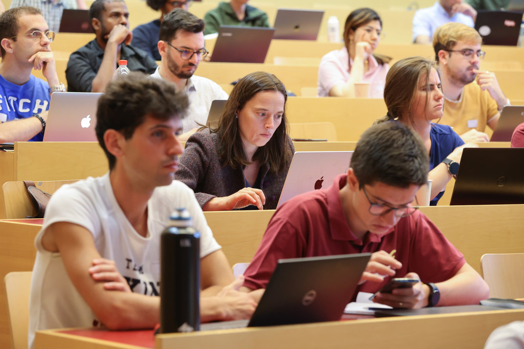 Services and activities, Students, Teaching, Campus, EPFL. Photo by Alain Herzog